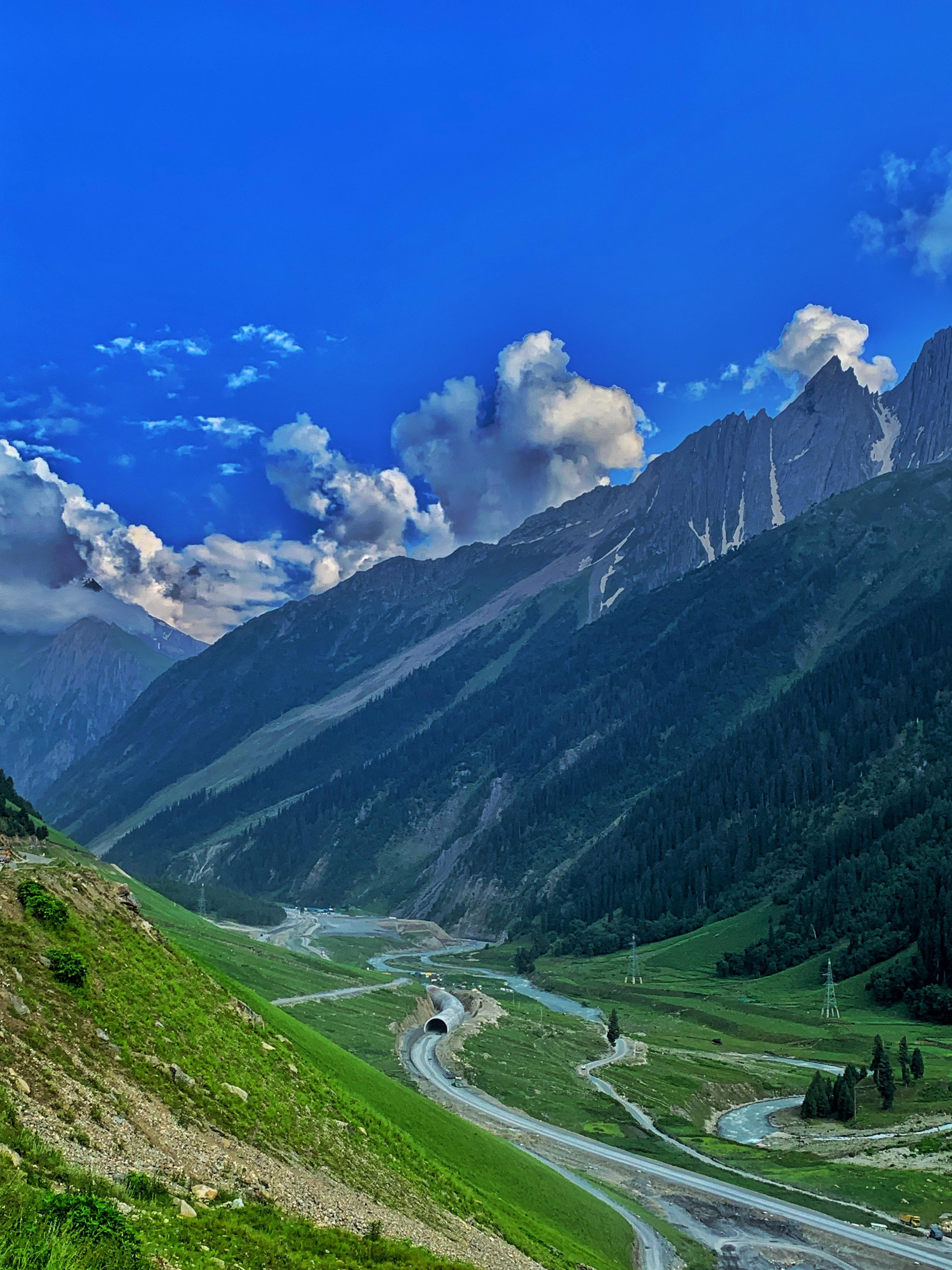 Baltal Valley